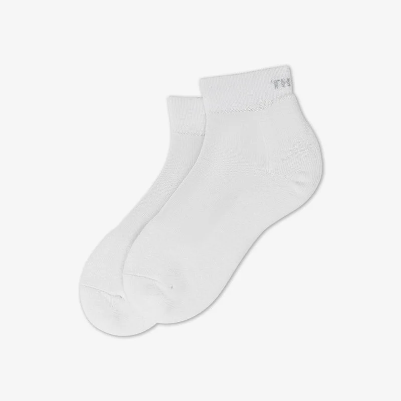 Thorlo Unisex Pickleball Light Cushion Ankle Socks (White)