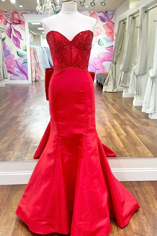 Red Sequin-Embroidery Sweetheart Bow-Back Trumpet Prom Gown